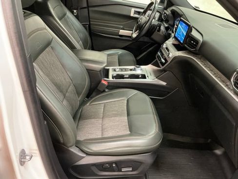 Used 2023 Ford Explorer Timberline w/ Timberline Technology Package AWD/4WD image 21