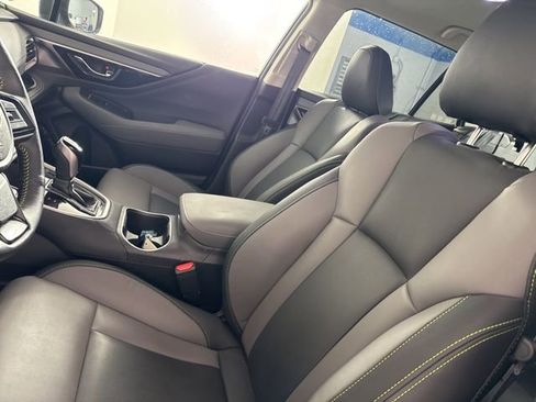 Used 2025 Subaru Outback Onyx Edition w/ Popular Package #2 image 11