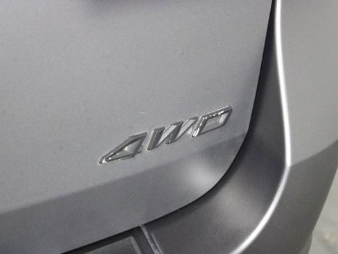Used 2021 Ford Explorer XLT w/ Equipment Group 202A AWD/4WD image 43