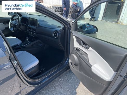 Certified 2023 Hyundai Kona SEL AWD/4WD image 8