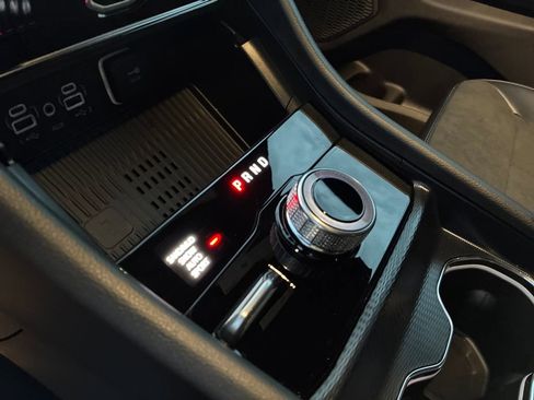 New 2026 Jeep Grand Cherokee Altitude image 24