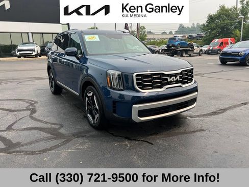 Certified 2024 Kia Telluride S w/ S Sunroof Package AWD/4WD image 6