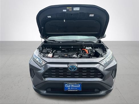 Used 2020 Toyota RAV4 LE w/ All Weather Liner Package AWD/4WD image 4