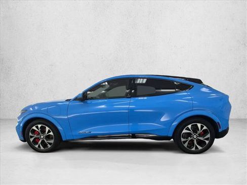 Used 2021 Ford Mustang Mach-E Premium w/ Equipment Group 301A AWD/4WD image 9