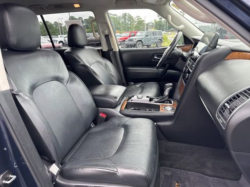 Used 2021 Nissan Armada SL w/ Captain's Chairs Package image 33