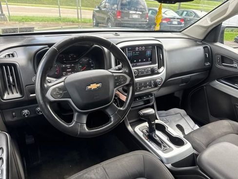 Used 2015 Chevrolet Colorado LT w/ LT Convenience Package AWD/4WD image 12