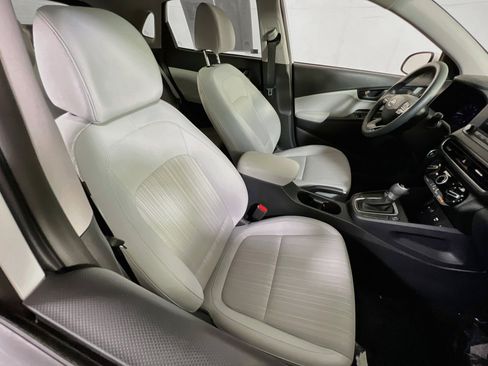 Used 2023 Hyundai Kona SEL AWD/4WD image 25