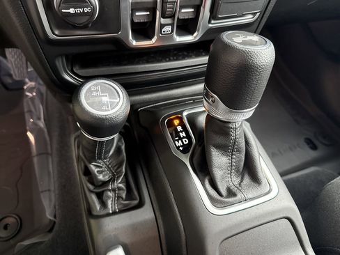 New 2026 Jeep Wrangler Unlimited Sport AWD/4WD image 31