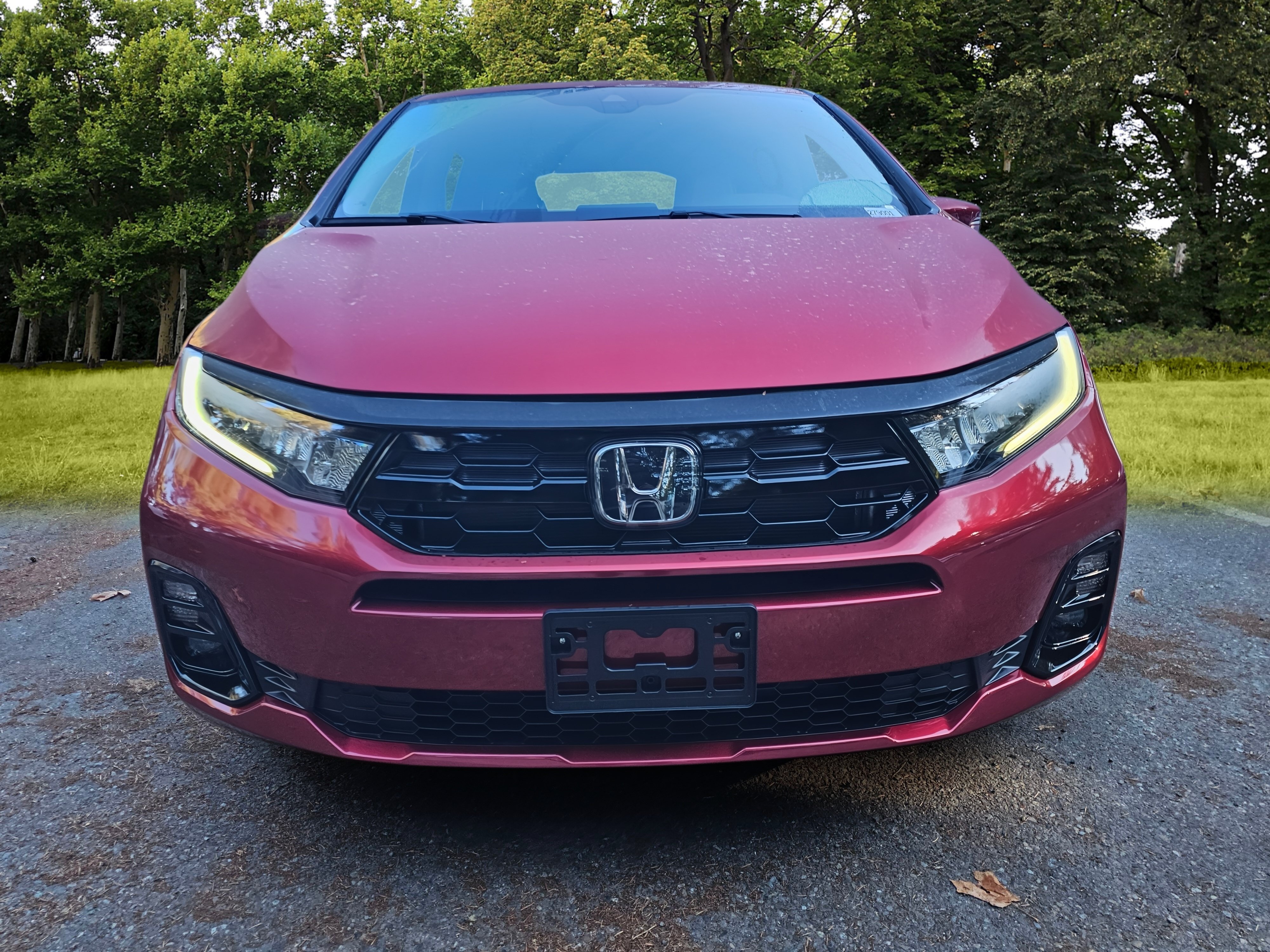New 2027 Honda Odyssey Elite image 2