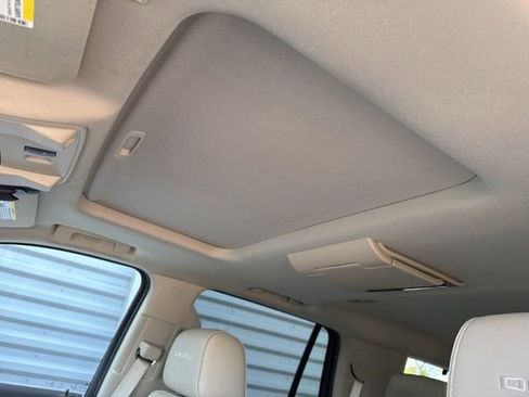 Used 2019 GMC Yukon Denali w/ Open Road Package image 7