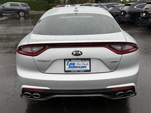 Used 2018 Kia Stinger image 4