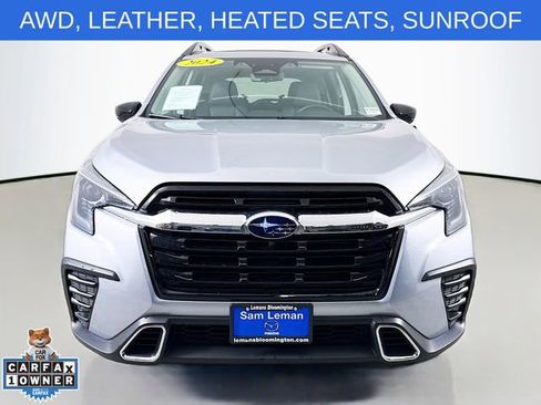 Used 2024 Subaru Ascent Touring AWD/4WD image 2