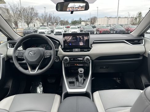 Certified 2025 Toyota RAV4 XLE Premium image 29
