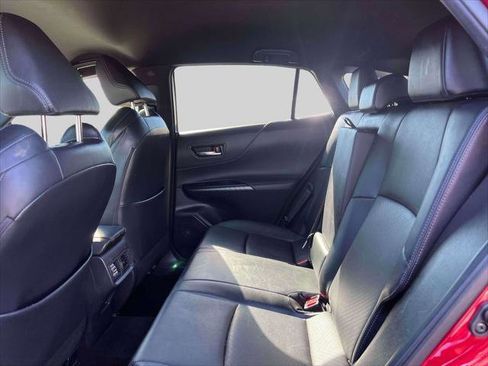 Certified 2021 Toyota Venza XLE w/ Softex Package image 12