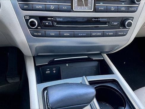 Used 2018 Genesis G80 3.8 w/ Option Group 03 RWD image 12