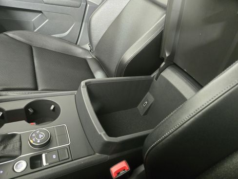 Used 2018 Volkswagen Atlas SE AWD/4WD image 28