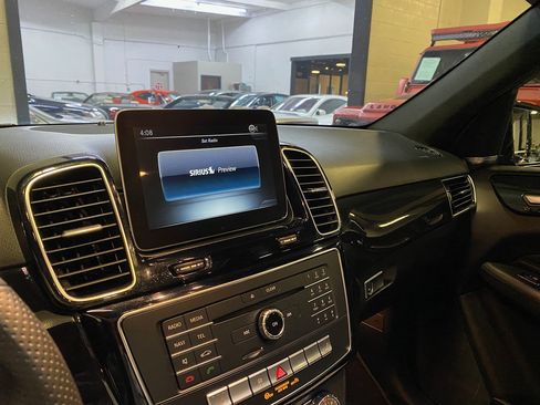 Used 2017 Mercedes-Benz GLE 350 image 15