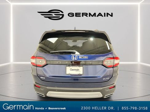 Used 2025 Honda Pilot Elite image 7