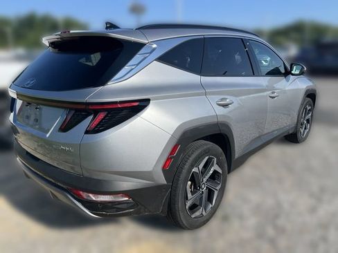 Used 2024 Hyundai Tucson Limited AWD/4WD image 3