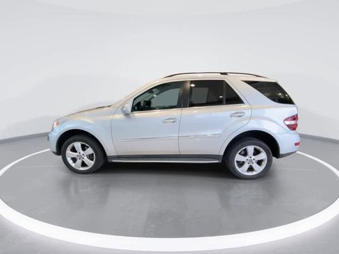 Used 2010 Mercedes-Benz ML 350 4MATIC image 5