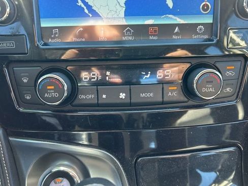 Used 2017 Nissan Maxima 3.5 SV image 13