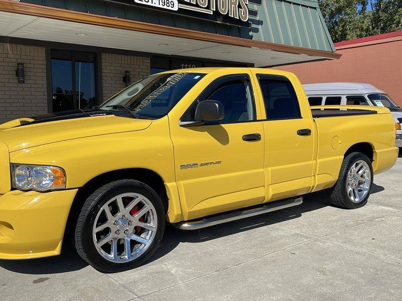 Used 2005 Dodge Ram 1500 Truck 2WD Quad Cab image 2