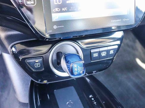 Certified 2022 Toyota Prius Prime XLE FWD image 24