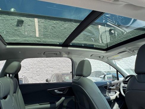 New 2025 Audi Q7 3.0T Premium Plus image 6