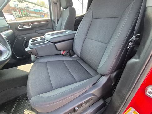 Used 2025 GMC Sierra 1500 Elevation image 11