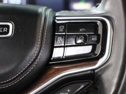 Used 2022 Jeep Grand Wagoneer Series II w/ Convenience Group III image 15