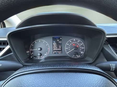 Used 2023 Toyota Corolla LE FWD image 15