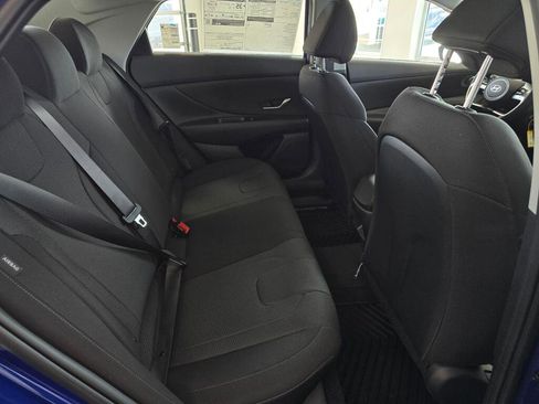 New 2026 Hyundai Elantra SE image 39