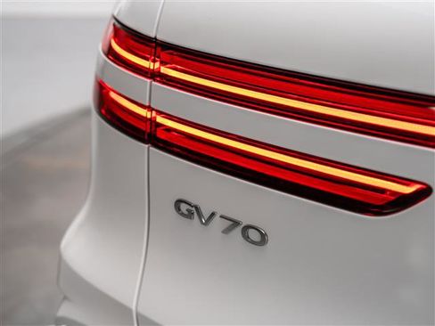 New 2026 Genesis GV70 2.5T Sport Prestige w/ G1 Accessory Package image 15