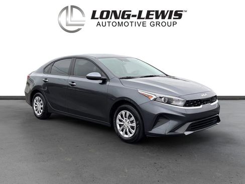Used 2023 Kia Forte LX image 10
