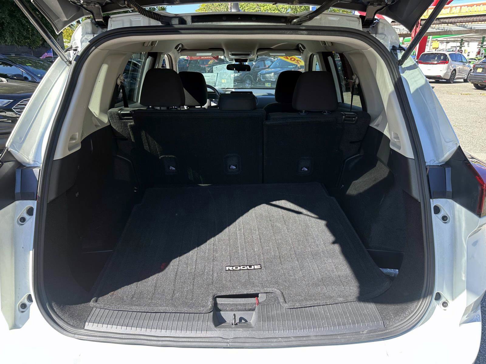 Certified 2025 Nissan Rogue S AWD/4WD image 13