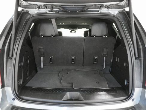 Used 2023 Chevrolet Tahoe LT image 8