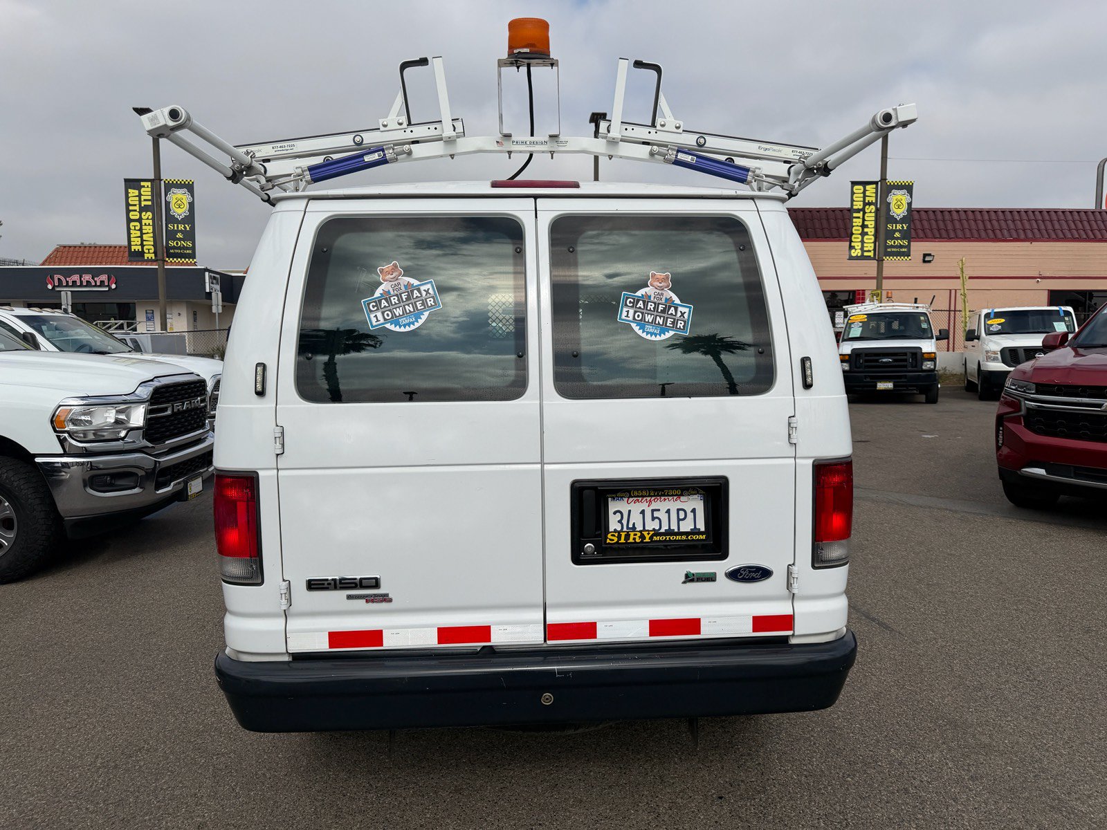 Used 2014 Ford E-150 and Econoline 150 w/ Power Group RWD image 4