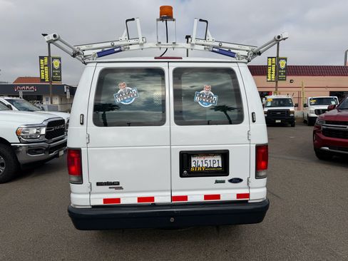 Used 2014 Ford E-150 and Econoline 150 w/ Power Group RWD image 4