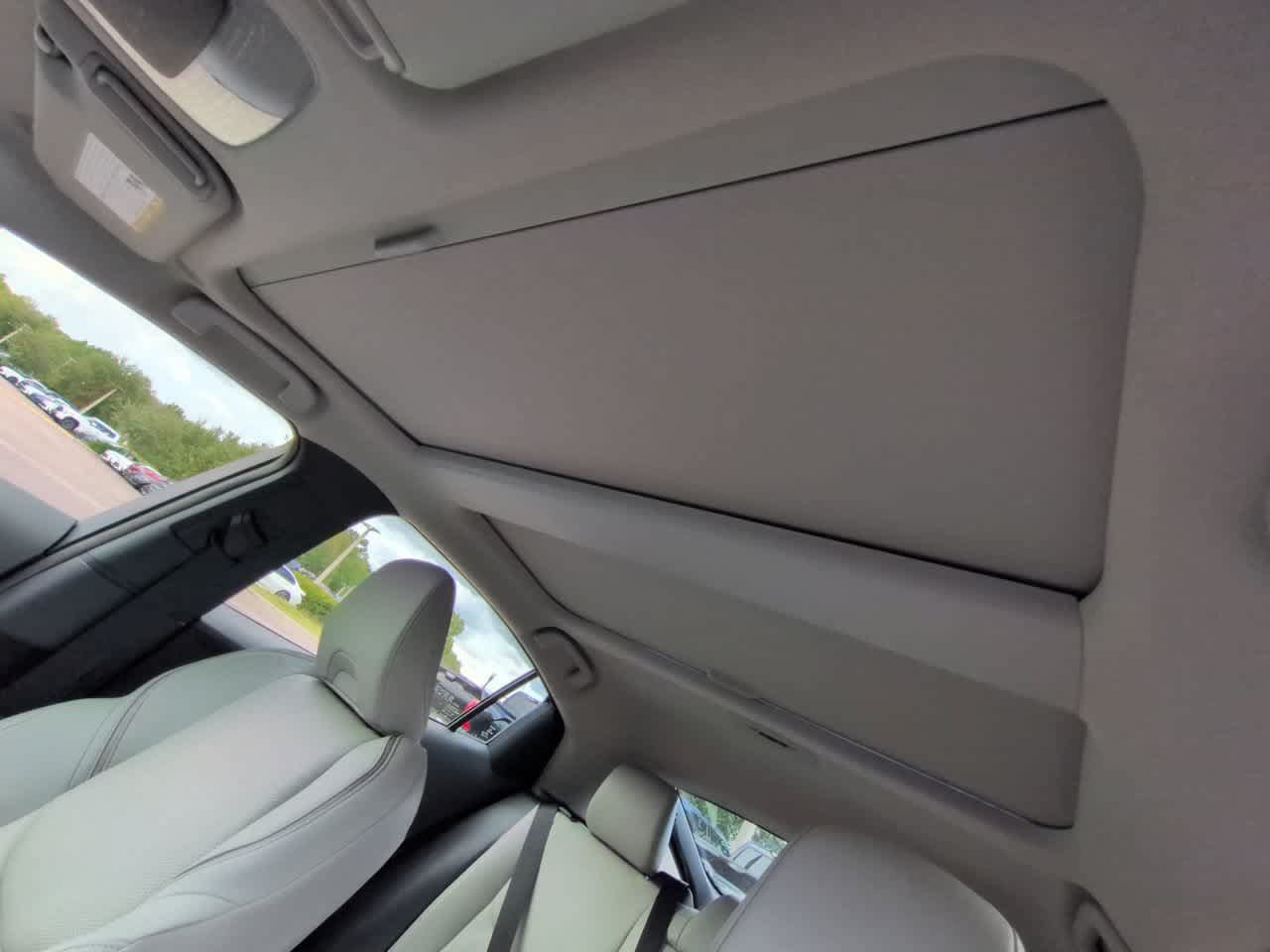 New 2027 Toyota Prius XLE FWD image 19