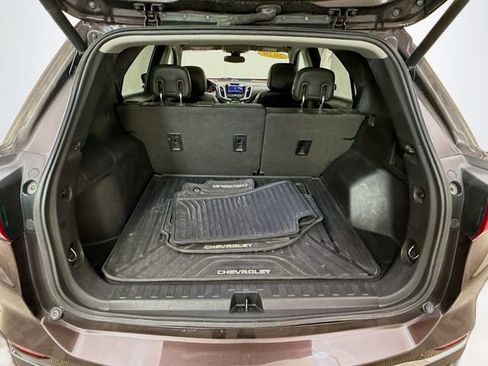 Used 2020 Chevrolet Equinox Premier image 30