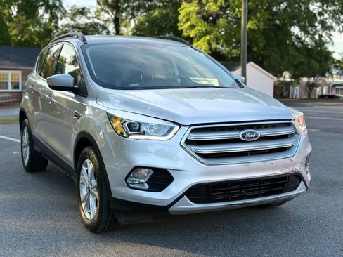 Used 2018 Ford Escape SEL AWD/4WD image 8