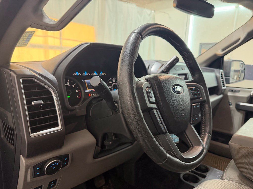 Used 2017 Ford F150 XLT w/ Equipment Group 301A Mid AWD/4WD image 16