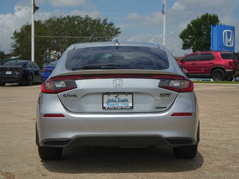 Used 2026 Honda Civic Sport Touring image 5