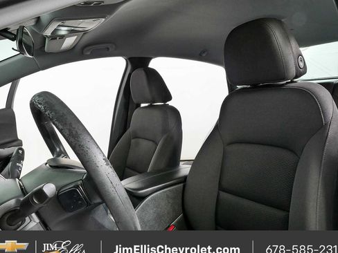 Used 2025 Chevrolet Malibu LT FWD image 5