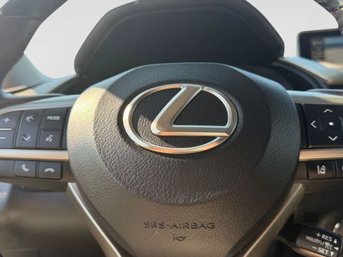 Used 2018 Lexus RX 350 AWD w/ Premium Package image 28