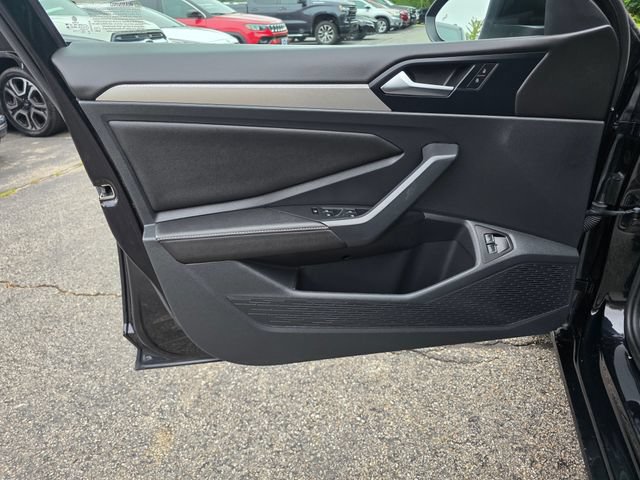 Used 2024 Volkswagen Jetta S FWD image 19