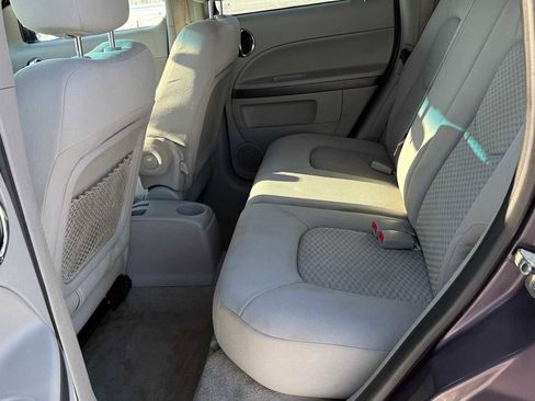 Used 2006 Chevrolet HHR LT image 8
