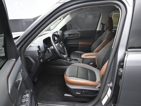 Used 2023 Ford Bronco Sport Outer Banks AWD/4WD image 9