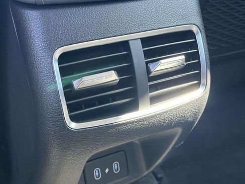 Used 2025 Hyundai Sonata SEL FWD image 19