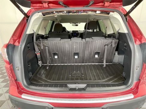 Used 2020 Subaru Ascent Premium w/ Convenience Package AWD/4WD image 28